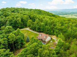 루레이에 위치한 호텔 Mountain Views Hot Tub Movie Room 12 Priv Acres