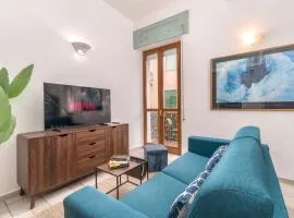 Nuovo Elegante Bilocale a 100mt dal Porto e Centro