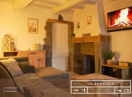 La Bergerie - maison chaleureuse pour 7 personnes, hotel in Erquelinnes