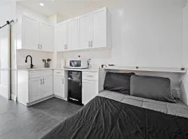 Studio in Design District