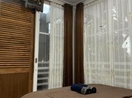 The Padi Ijen Haven, отель в городе Giri