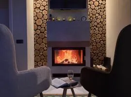 Вогонь і Тиша - апартаменти з каміном біля ГК Плай
