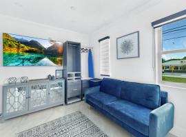 Steps to Beach • Boardwalk • Nearby Attractions, hôtel à Tavernier