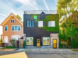 Bright & Airy Home w/Stylish, Contemporary Touches