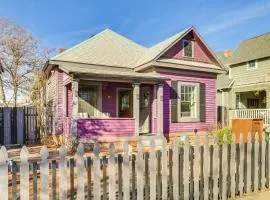Deck and Home Office Walkable Albuquerque Home
