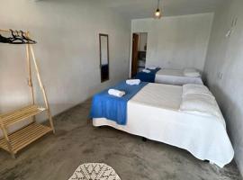 Suíte Adam 2 em Caraíva – hotel w mieście Caraíva