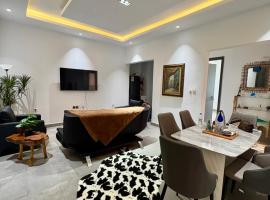 Cozy Apartment, hotel en Grand-Bassam