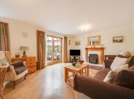 3 Bed in Wangford oc-frs