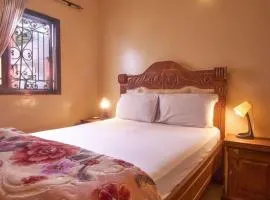 Tekrour- la case des hotes-Chambre privée avec piscine et terrasse