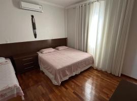 Hostel Muarama, hotel v destinácii Passos