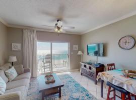 Beachfront Views Indoor Pool Tidewater sleeps 6, hotelli kohteessa Orange Beach