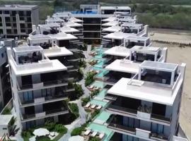 Beach Loft Style and Beach Heated Pool, hotel di Mazatlán