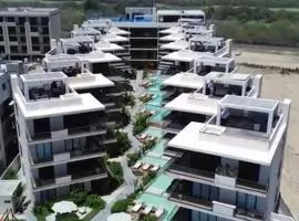 Beach Loft Style and Beach Heated Pool