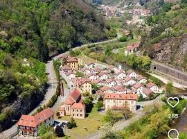 POSADA de BUSTIELLO,poblado minero de interés cultural