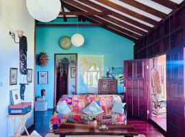 Hummingbird House, hotel di Calibishie