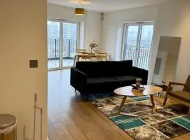 Contemporary Flat in the Heart of the West Midlands Built Around Your Lifestyle Close To Birmingham City Centre