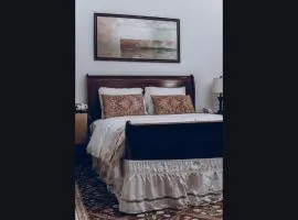 Royal Quality Suites