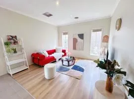 Spacious 4-Bedroom Family Home | Quiet & Connected