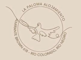Viesnīca ar autostāvvietu La Paloma Alojamiento pilsētā Rio Kolorādo