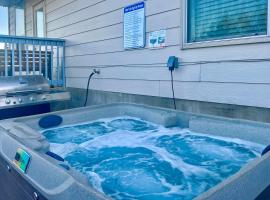 San Antonio Home with Hot Tub Near Golf and Shopping, hotel San Antonióban