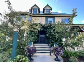 Oxford House Inn