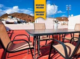 Apartalux Luna Carboneras, hotel di Carboneras