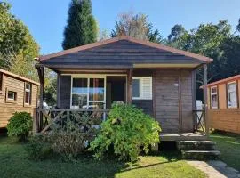 Bungalow de 24m² avec Terrasse - 2 Chambres pour 4 personnes - API-1-52-1885