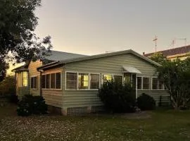 Cliff Cottage - Noraville