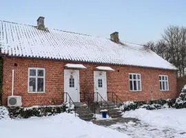 2 Bedroom Gorgeous Apartment In Gärds Köpinge