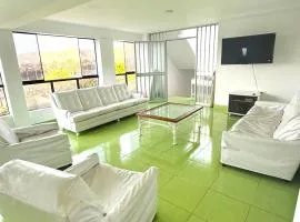 Exclusivo departamento cerca al mar