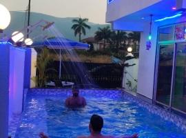 Golden Bird Luxurious 3 bhk Villa, Hotel in Malavli