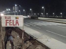 Chambre hôtes chez Fela, hotel en Cotonú