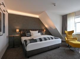 Höll am Main, hotel Rüsselsheimben