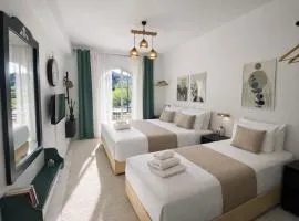 Olive Studio ,Balcony with Mountain View, Kitchenette, 1km to Beach ,by likeyourhome