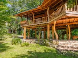 Charming Villa Surrounded by Nature Punta Uva