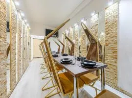 The Other Side - Spacious 3BR with Jacuzzi and Private Sauna