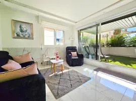 51m2 Gray d'Albion, Croisette, terrasse & clim