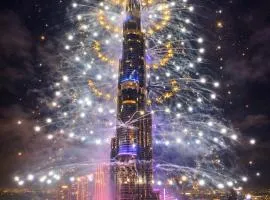 Rovostays Private Room in Upscale Burj Vista Downtown with Burj Khalifa View