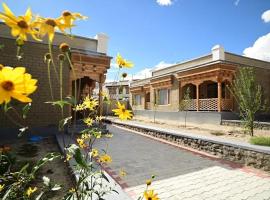 The Grand Orchard Resort, Hotel in Leh