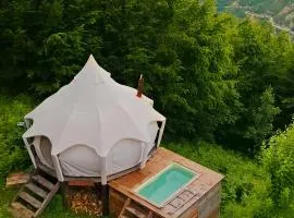 Glamping Tago