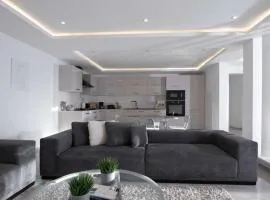 Luxurious Villa in La Marsa Elegance Comfort Ideal Location