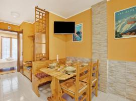 Station Inn Oulx - Happy Rentals, hotelli kohteessa Oulx