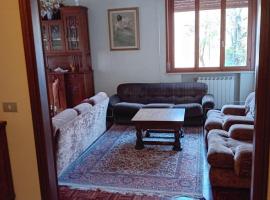 Borgotaro Apartment, hotel sa Borgo Val di Taro