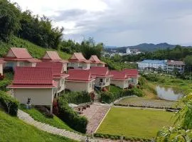 Pupha&Sila Home Resort