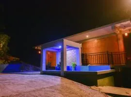 Rocksana Fortress Yoga & Retreat