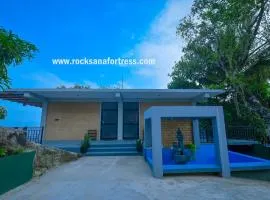 Rocksana Fortress Yoga & Retreat