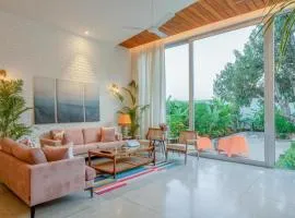 Staymaster Villa Asana -3 BR Pool Villa - Assagao