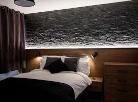 Luxury rooms at Leigh Road