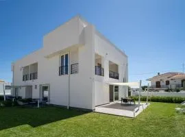 Golden Bay Appartments