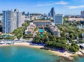 The Heritage Pattaya Beachfront Resort